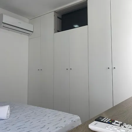 Auberge de jeunesse Casa Augusta 6 *
