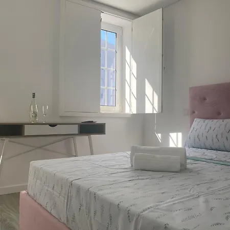 Casa Augusta 6 Хостел Брага