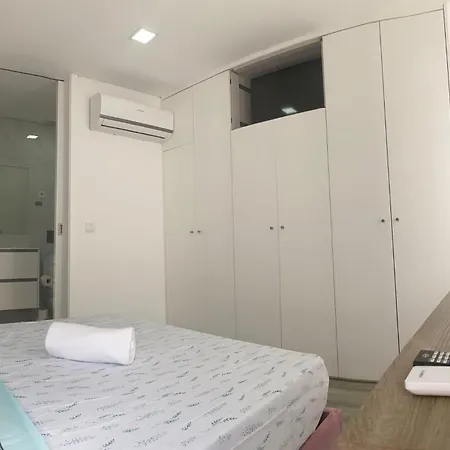 Casa Augusta 6 Hostel *